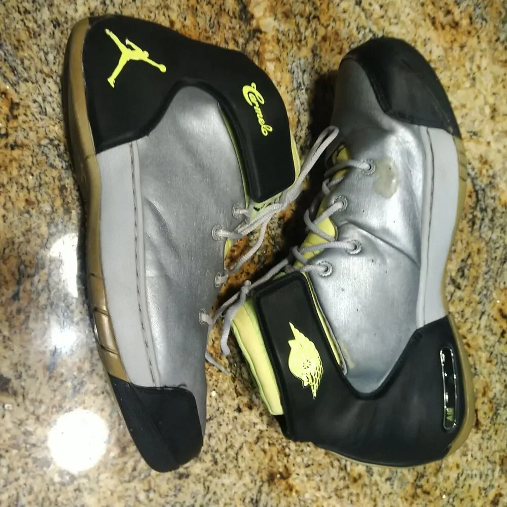 Nike Air Jordan Melo 1.5 Men Sz 10.5 - Wolf Gray Volt 631310-013 Carmelo Anthony